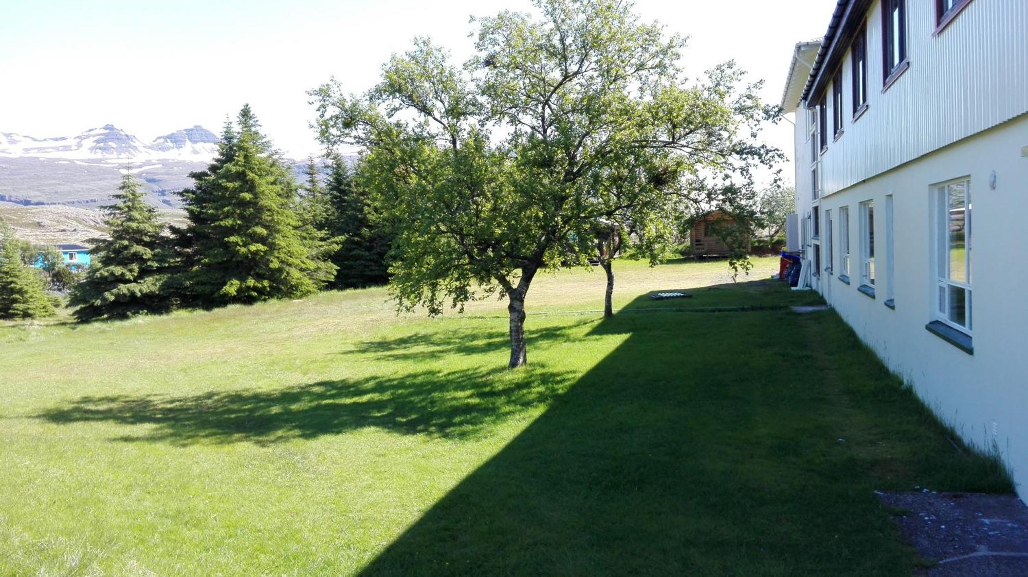 Hotel Stadarborg Breiddalsvik Екстер'єр фото